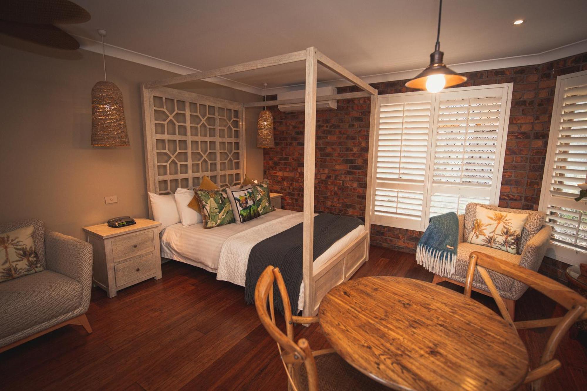 Palms Boutique Motel